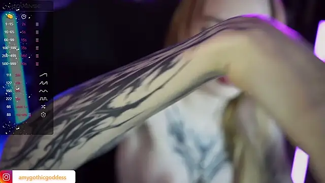 amywhitenessxx online show from 01/22/25, 01:00