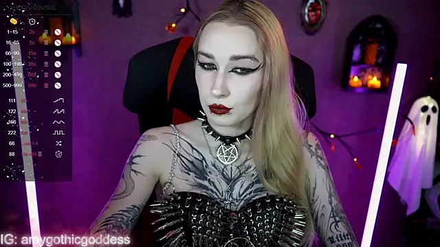 amywhitenessxx online show from 10/14/25, 09:54