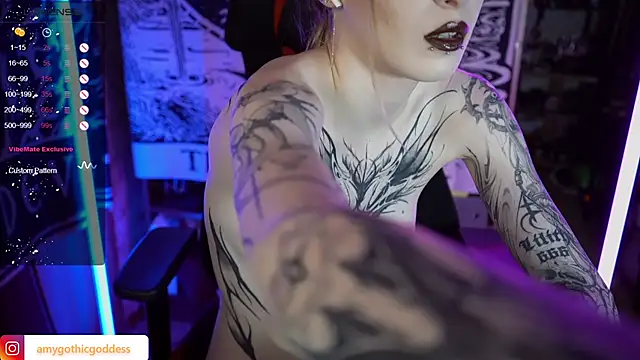 amywhitenessxx online show from 03/03/25, 03:00