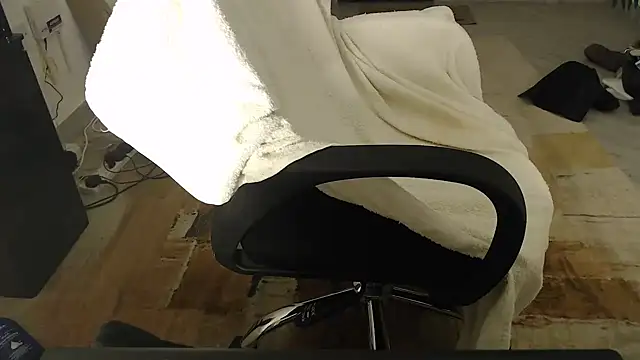 CurvyGlass online show from 07/17/26, 03:04