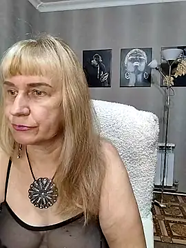 koroleva70 online show from 10/29/25, 11:42