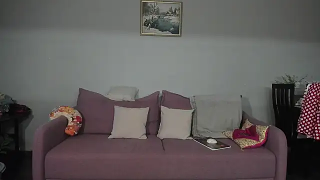 missbenz online show from 10/30/25, 01:31