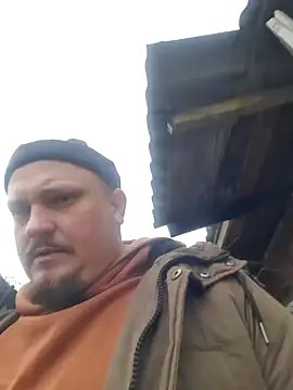 Snapshot of Pandasky chatting on 02/06/25, 11:31 Pandasky online show from 02/06/25, 11:31