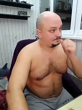 Snapshot of Pandasky chatting on 12/17/24, 06:53 Pandasky online show from 12/17/24, 06:53