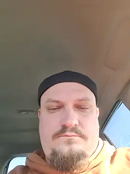 Snapshot of Pandasky chatting on 02/12/25, 12:01 Pandasky online show from 02/12/25, 12:01