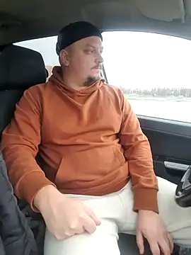 Snapshot of Pandasky chatting on 12/20/24, 09:00 Pandasky online show from 12/20/24, 09:00