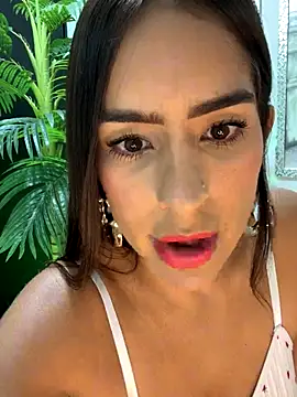 Mau White online show from 11/16/25, 01:32