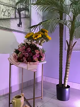 Mau White online show from 03/11/26, 01:43