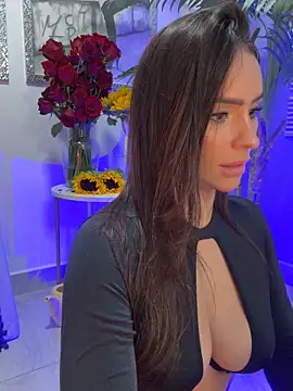 Mau White online show from 03/08/26, 01:44