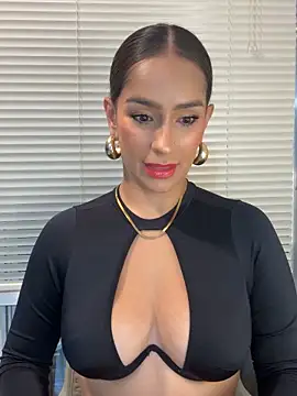 Mau White online show from 09/10/25, 12:31