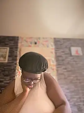 Yagurl  west online show from 11/27/25, 04:46