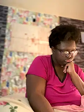 Yagurl  west online show from 12/03/25, 06:18