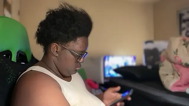 Yagurl  west online show from 01/12/26, 04:41