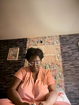 Yagurl  west online show from 12/02/25, 05:09