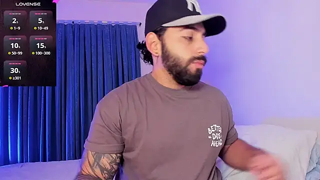 leo thewolf  online show from 11/10/25, 06:46