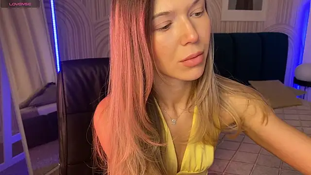 viviann evans online show from 02/06/26, 01:01