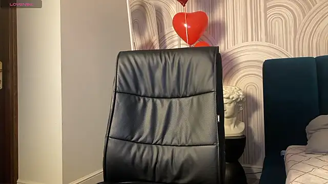 viviann evans online show from 03/13/26, 12:59