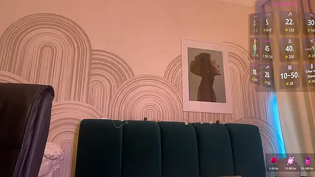 viviann evans online show from 11/18/25, 01:21