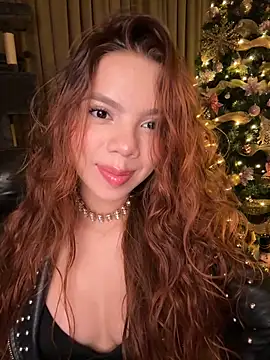 Snapshot of MollyHeadley chatting on 12/19/24, 08:34 MollyHeadley online show from 12/19/24, 08:34