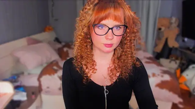 KlementinaBbG online show from 11/23/25, 08:19