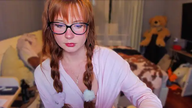 KlementinaBbG online show from 09/10/25, 08:19