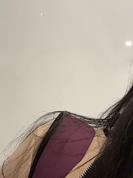 ambar-adaams online show from 06/11/26, 11:57