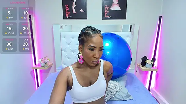 kimmturner online show from 09/19/25, 01:04