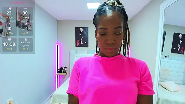 kimmturner online show from 11/26/25, 12:38