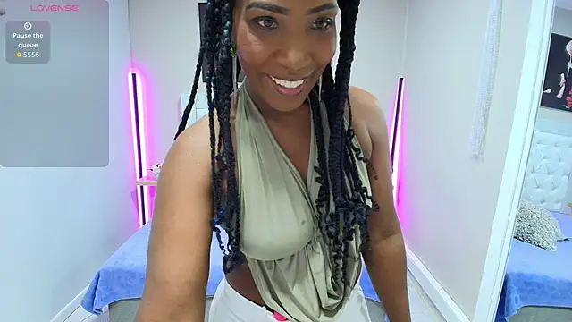 kimmturner online show from 09/17/25, 12:40