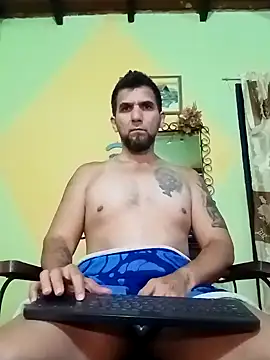 Snapshot of JULESLAKES chatting on 02/05/26, 12:50 JULESLAKES online show from 02/05/26, 12:50