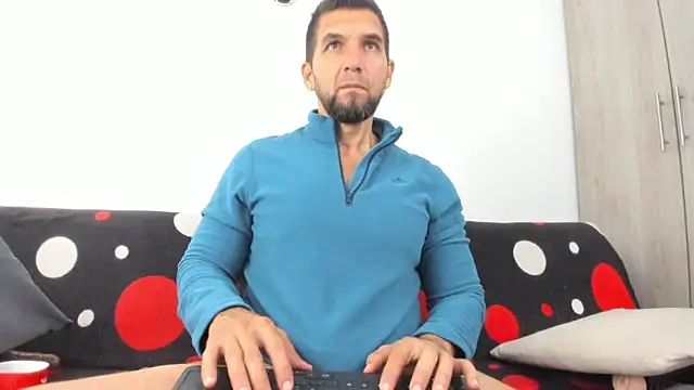 JULESLAKES online show from 12/04/25, 12:15