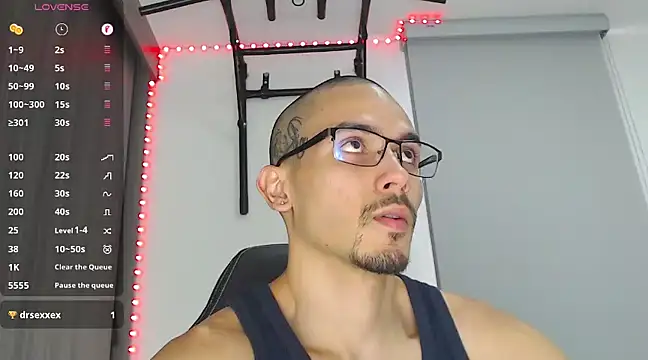 russthiago online show from 02/08/25, 07:16