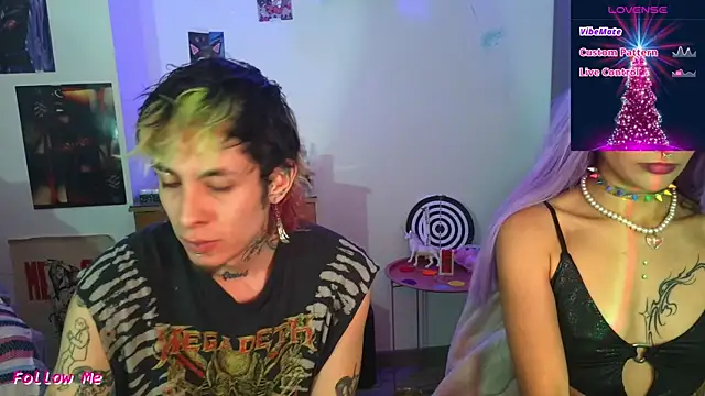 badeyes crazygoat online show from 11/28/25, 01:06