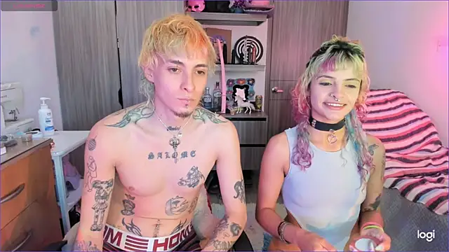 badeyes crazygoat online show from 04/06/26, 10:22