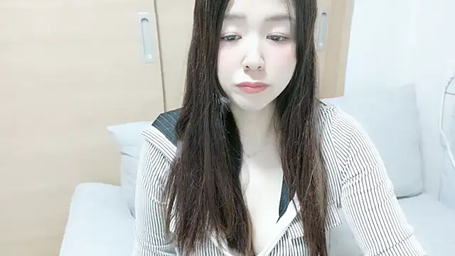 Arisa   online show from 12/05/25, 11:53