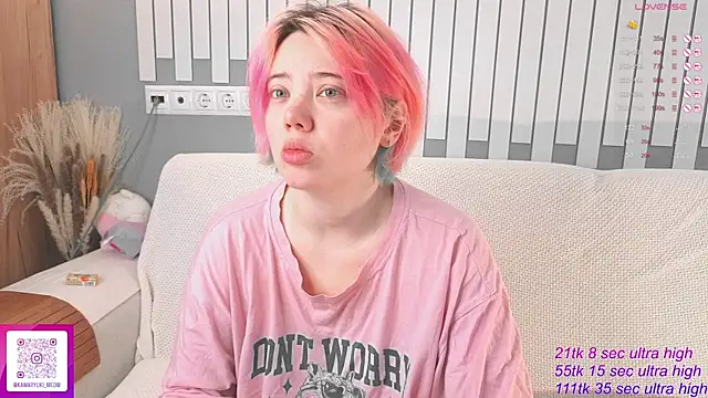   KawaiiYuki   online show from 11/03/25, 07:35