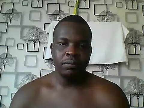 Snapshot of Chumba_001 chatting on 10/12/25, 04:25 Chumba 001 online show from 10/12/25, 04:25