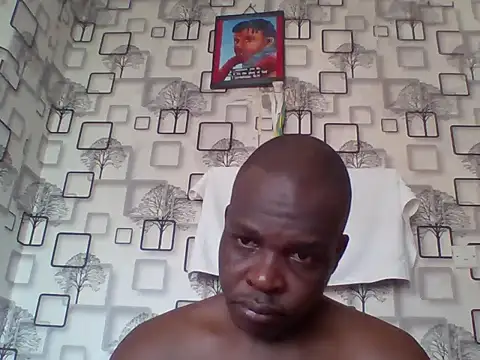 Chumba 001 online show from 05/18/26, 06:51