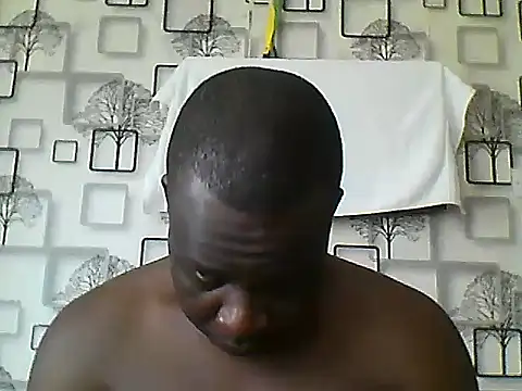 Snapshot of Chumba_001 chatting on 10/04/25, 06:37 Chumba 001 online show from 10/04/25, 06:37