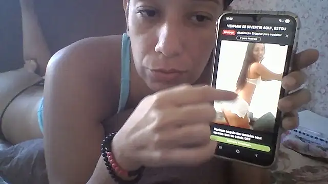 marcelinha30 online show from 04/15/26, 01:04