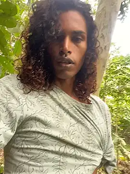 lau sil online show from 11/05/25, 07:50