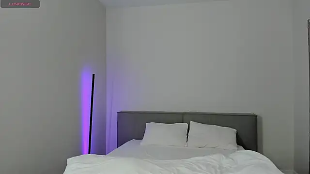 sarahphyllis online show from 11/09/25, 08:24