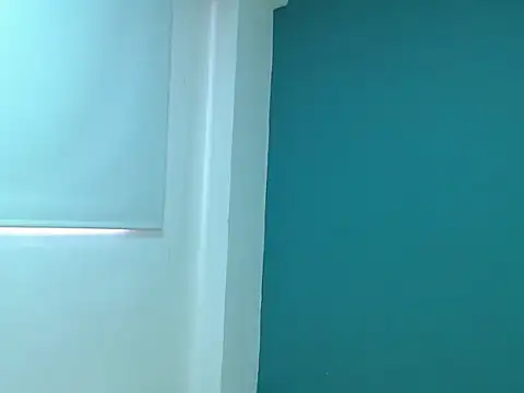 danna- roouss online show from 11/11/25, 09:20