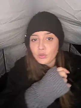 Snapshot of Novababy18 chatting on 01/09/26, 09:33 Novababy18 online show from 01/09/26, 09:33