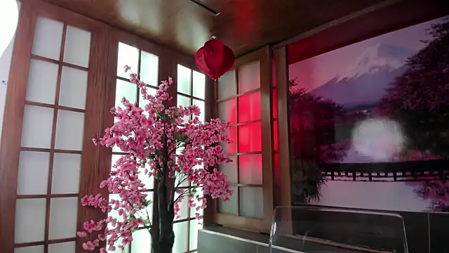 miiss anna online show from 02/09/26, 11:52