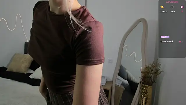 SimonaGerry online show from 10/09/25, 04:35