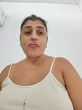 Snapshot of AlyDenalioficial chatting on 06/06/26, 05:51 AlyDenalioficial online show from 06/06/26, 05:51