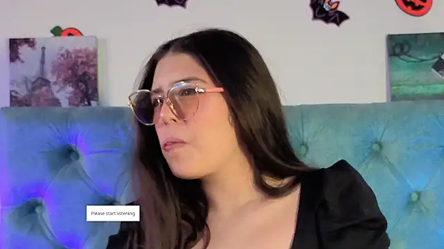 Paola Lyon  online show from 11/07/25, 12:53