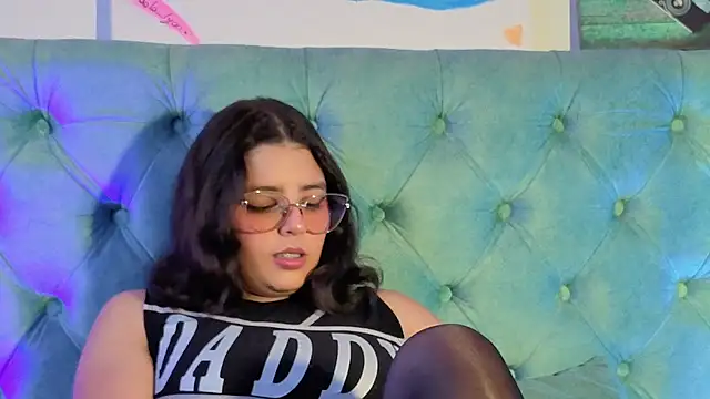 Paola Lyon  online show from 02/26/26, 07:14