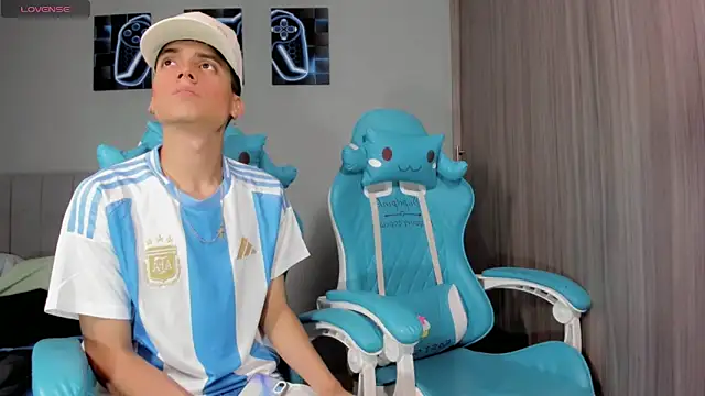 jake and joaquin online show from 10/07/25, 03:07